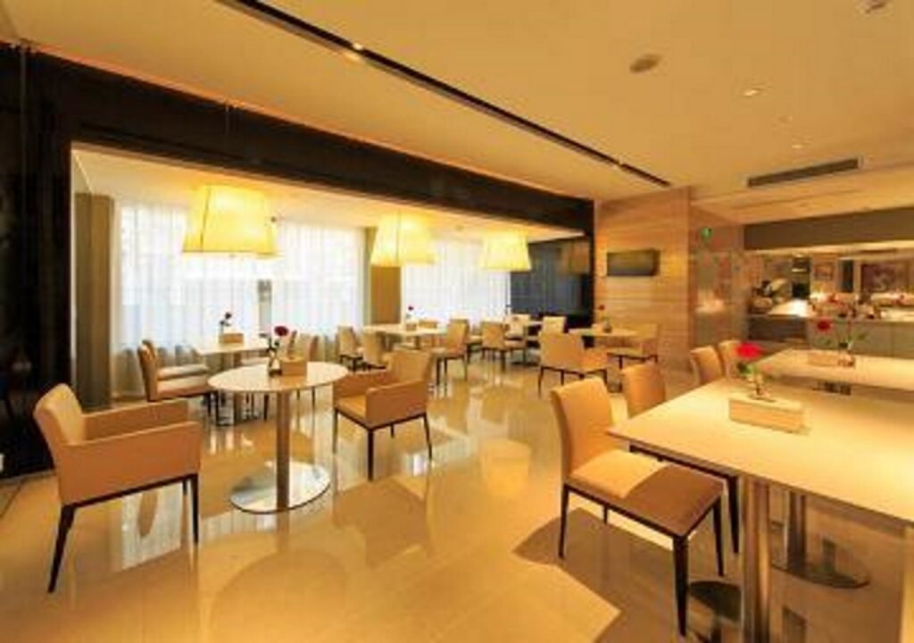 Лунъянь: Отель Jinjiang Inn Longyan Zhongshan Road Walking Street