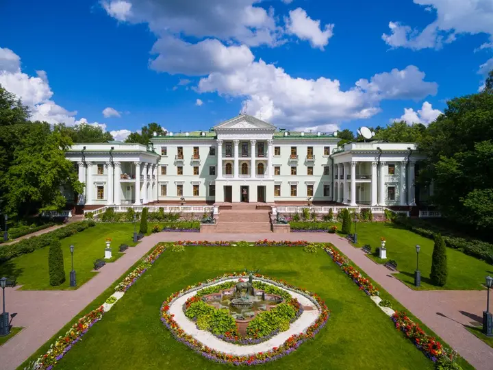 Парк-Отель Морозовка — фото 1