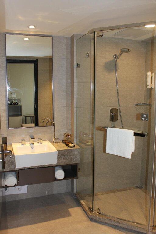 Фошань: Home Inn Plus Shunde Daliang Bus Station