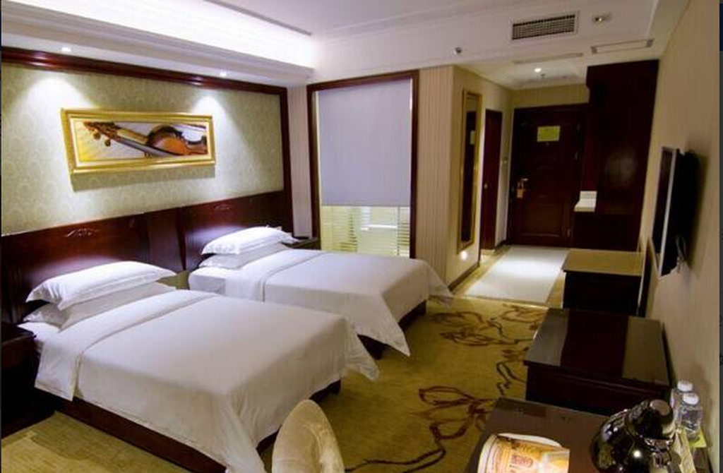 Циньчжоу: Vienna Hotel Qinzhou North Square Branch