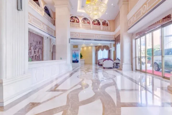Гуйлинь: Vienna Hotel