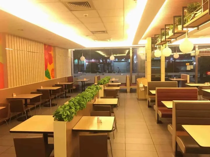 Шэньчжэнь: Vienna hotel Shenzhen Dongmen Old Street