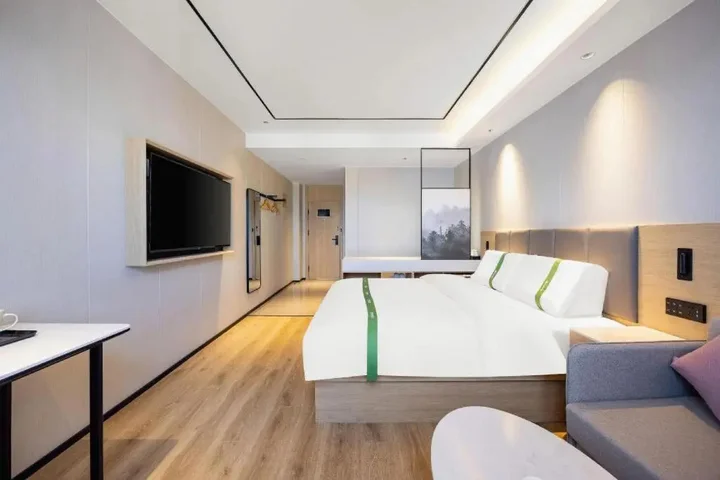 Шэньян: GreenTree Inn LiaoNing ShengYang TieXi HuaXiang Road Express Hotel
