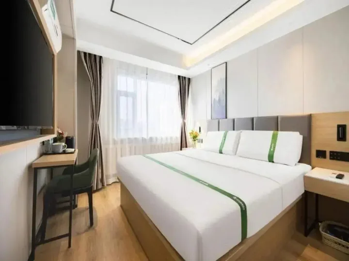 Шэньян: GreenTree Inn LiaoNing ShengYang TieXi HuaXiang Road Express Hotel