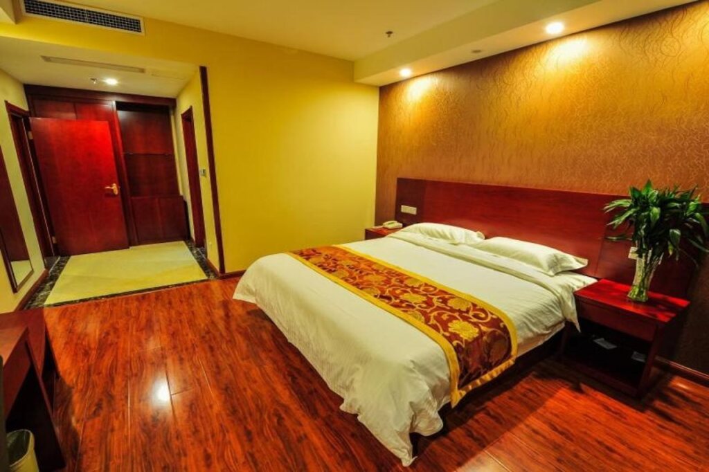 GreenTree Inn ShanDong Zaozhuang Tengzhou Xueyuan East Road Guiheyuan Business Hotel — фото 2
