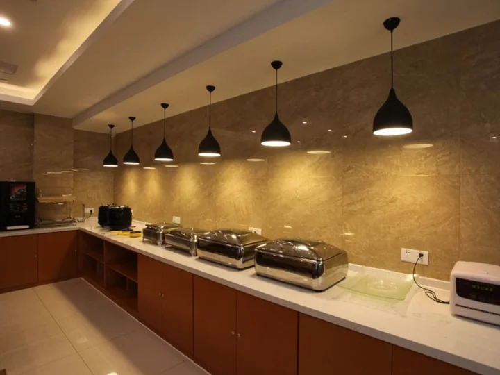 Цзаочжуан: Vatica ZaoZhuang TengZhou Railway Station Hotel