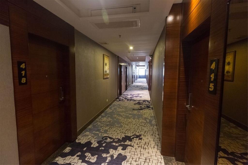 Джиангме: Mizparton Hotel South Qianjin Road