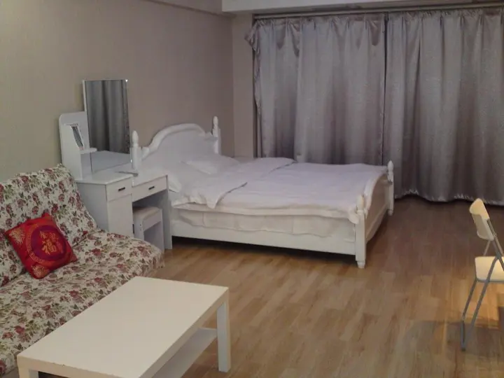 Нанкин: Nanjing Longlong Hotel
