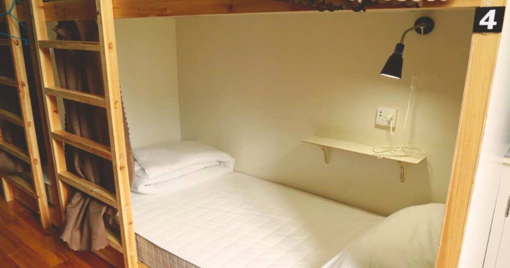 Яншо: Xingping Hi Grey Hostel