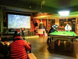 Чжанцзяцзе: Comma Travel International Youth Hotel