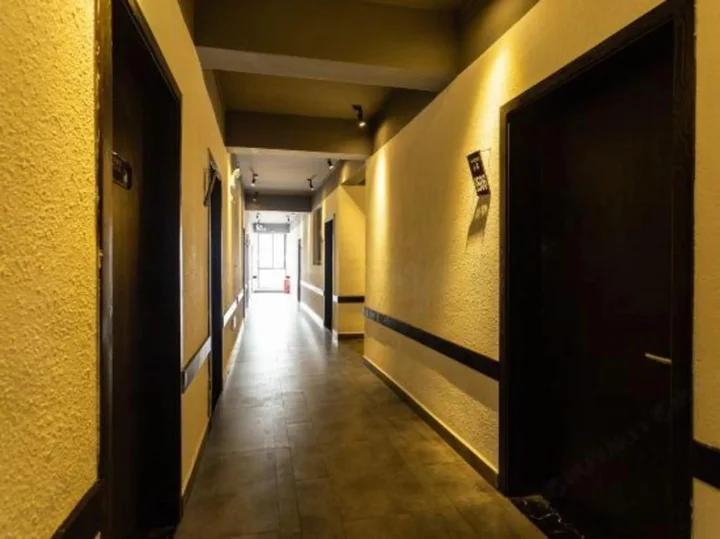 Чжанцзяцзе: Comma Travel International Youth Hotel
