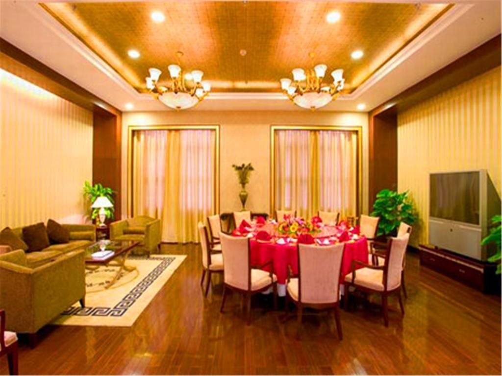 Пекин: Beijing Blue Sky Hotel