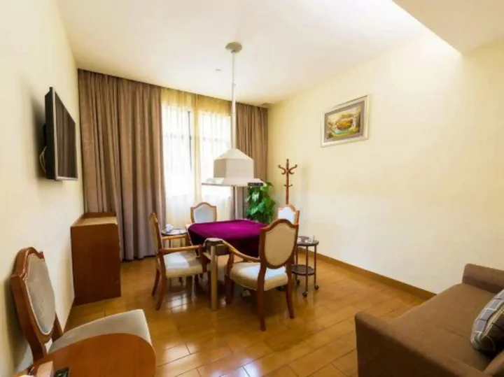 Чжухай: Junxing Business Hotel