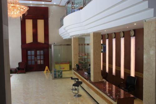 Чжанцзяцзе: Qin Yuan Hotel