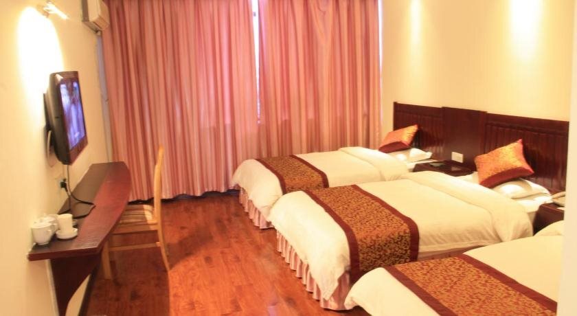 Чжанцзяцзе: Qin Yuan Hotel
