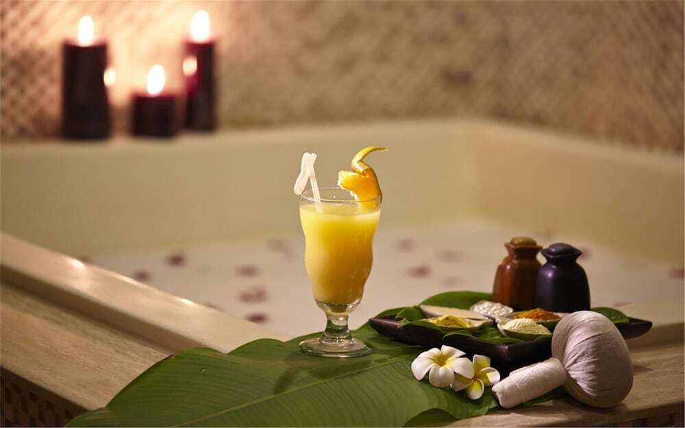 Санья: Mangrove Tree Resort World Sanya Bay -Elader Palm Tower