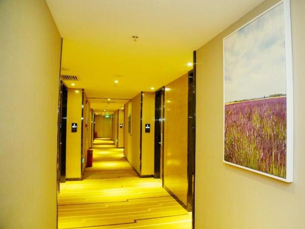 Джиангме: Lavande Hotel Jiangmen Yingbin Avenue Branch