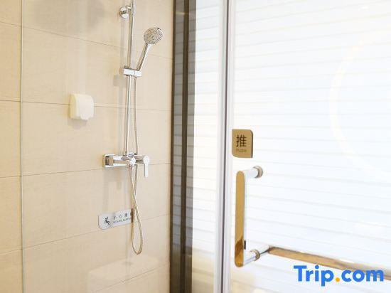 Джиангме: Lavande Hotel Jiangmen Yingbin Avenue Branch