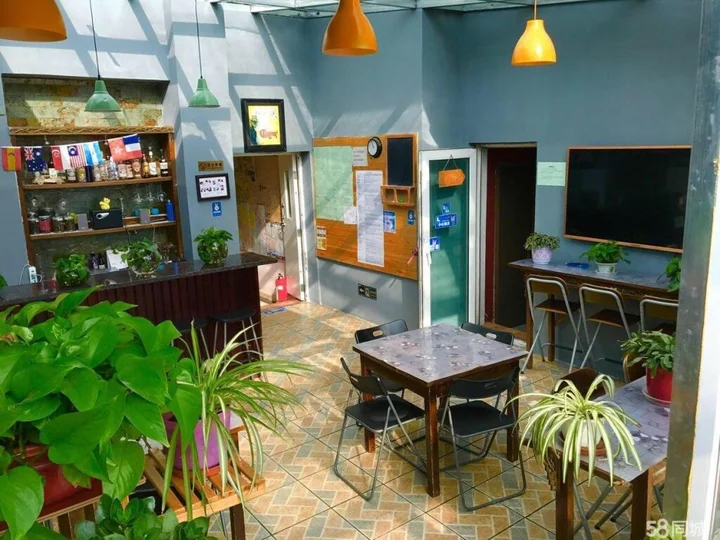 Синин: LETE Hostel