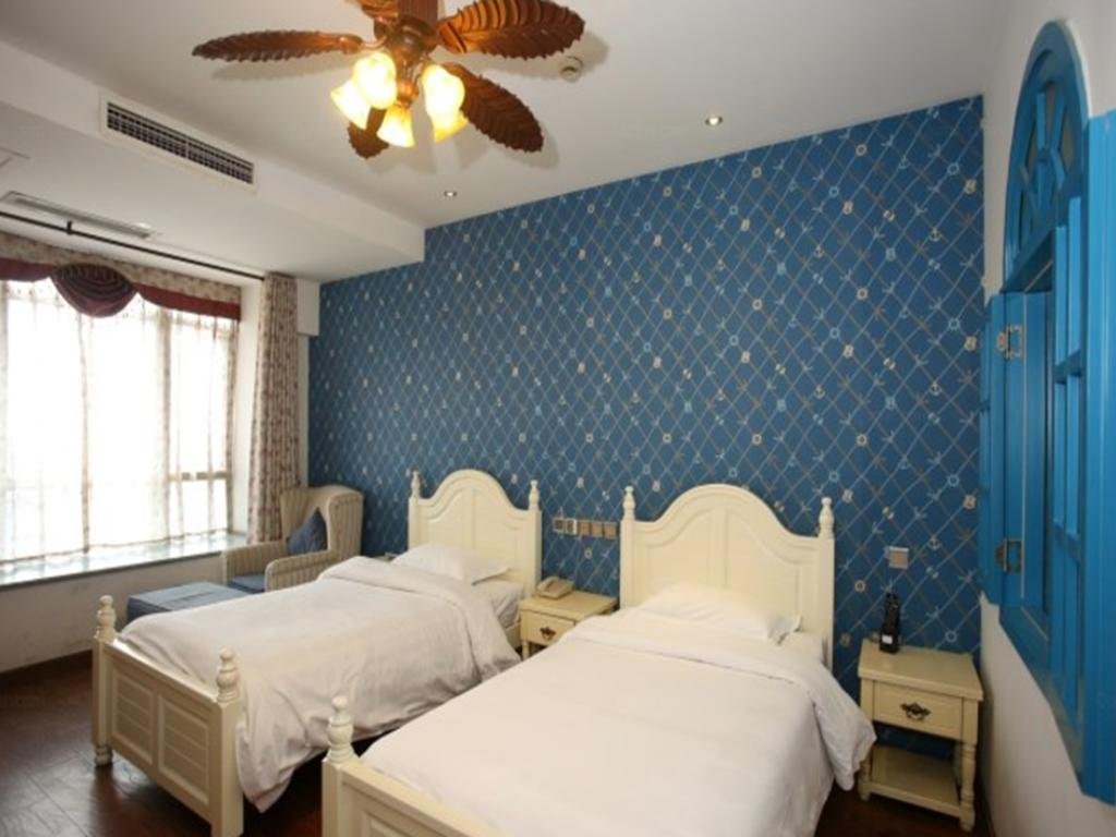 Чэнду: D6 Morrl International Hotel