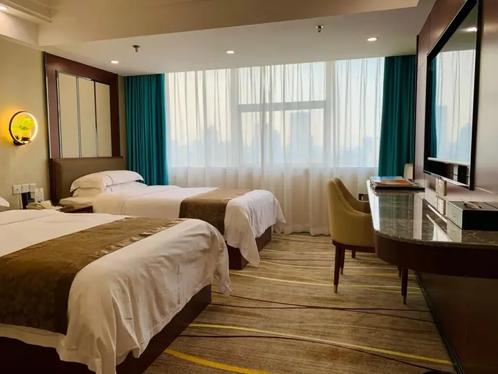 Гуанчжоу: Skyline Plaza Hotel
