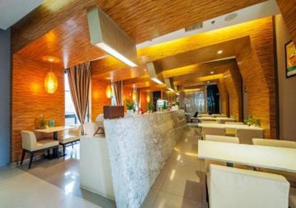Наньтун: Jinjiang Inn Nantong Metro Supermarket