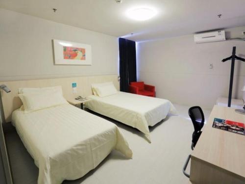 Лянфан: Jinjiang Inn Langfang Pedestrian Street