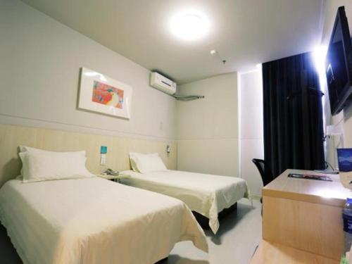 Лянфан: Jinjiang Inn Langfang Pedestrian Street