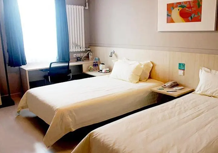 Паниин: FERONIA Hotel Liaoning Panjin Panshan County Fuqian Street
