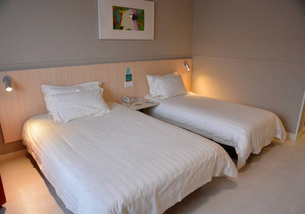 Суцянь: Jinjiang Inn Suqian development Zone West lake Branch