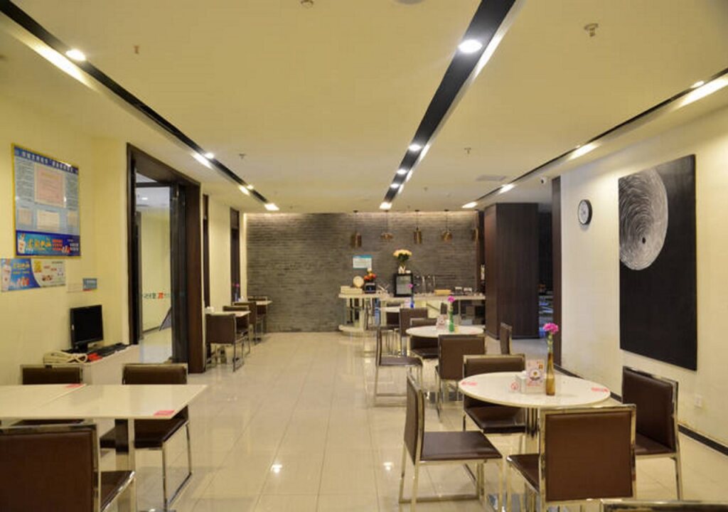 Суцянь: Jinjiang Inn Suqian development Zone West lake Branch