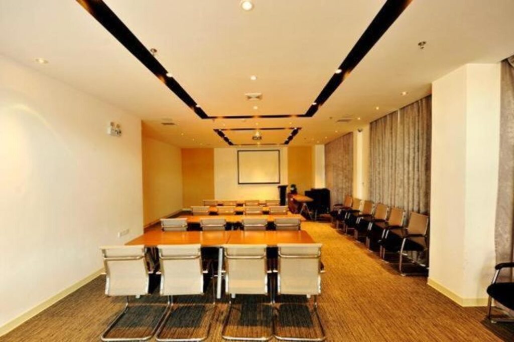 Дацин: Jinjiang Inn Daqing Honggang branch