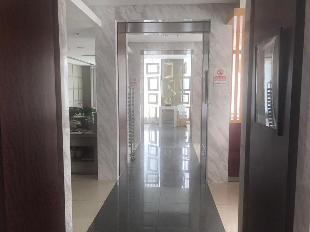 Пекин: Jinjiang Inn Select Beijing Wukesong