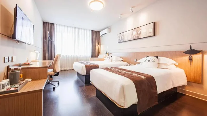 Чунцин: Jinjiang Inn Select Chongqing Railway Station Yangtze River View Branch