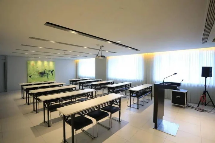 Чунцин: Jinjiang Inn Select Chongqing Railway Station Yangtze River View Branch