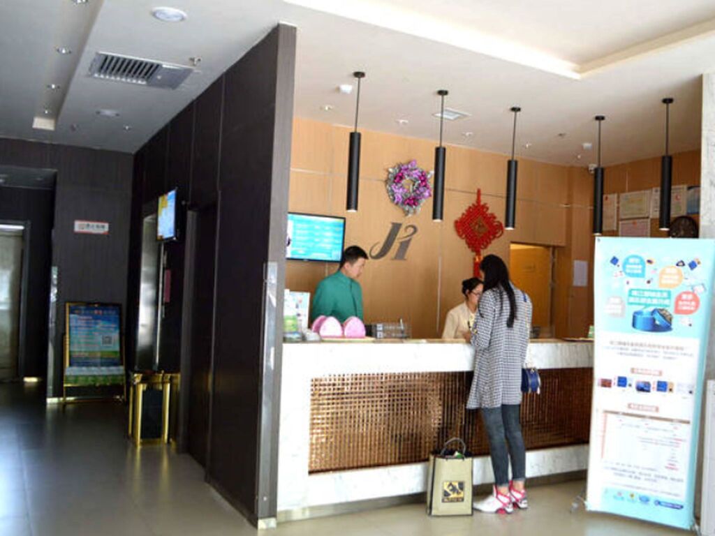 Хух-Хото: Jinjiang Inn Hohhot South Tongdao Road