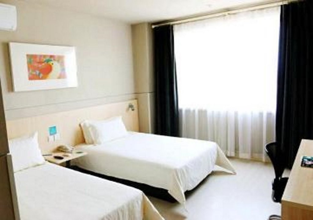 Лянфан: Jinjiang Inn Bazhou Shengfang Town
