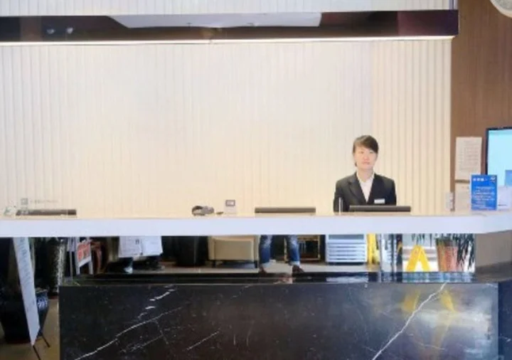 Далянь: Jinjiang Inn Select Dalian Youhao Square