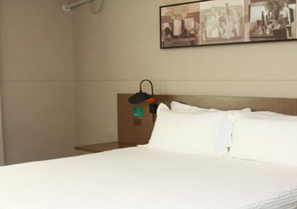 Далянь: Jinjiang Inn Select Dalian Youhao Square