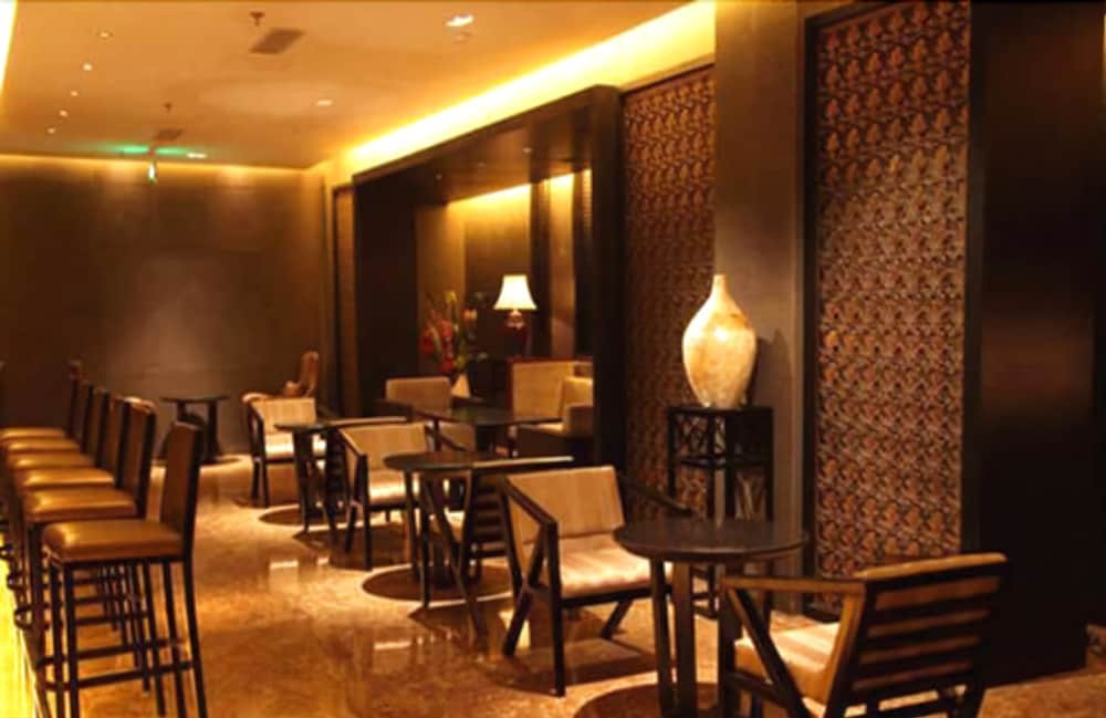 Таншань: Tangshan Jinjiang Magnotel