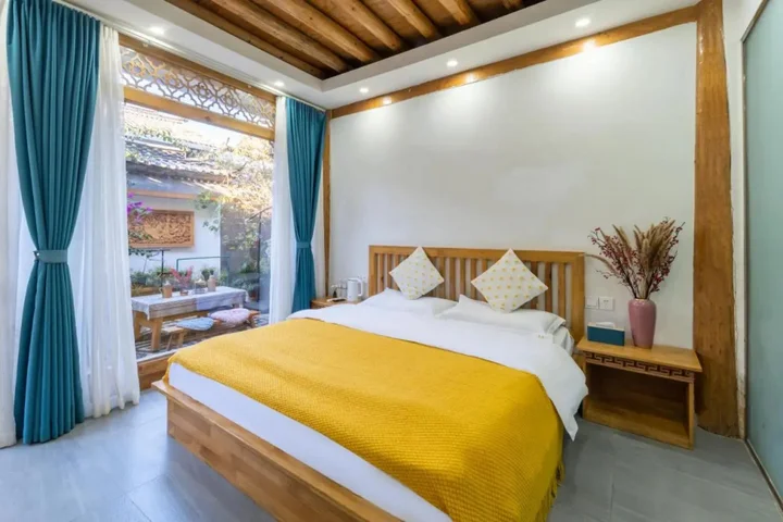 Лицзян: Lijiang Yinyiju Inn