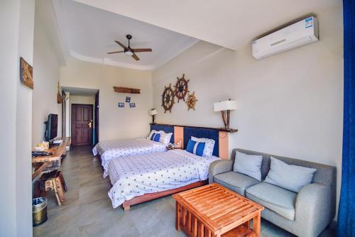Ваньнин: Forest Inn Ri Yue Bay Surf Branch