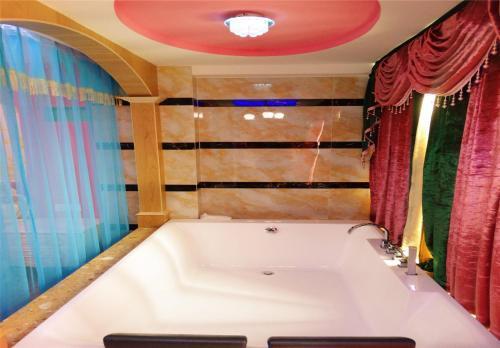 Сямынь: Xiamen Qiyin Shuxin Hotel