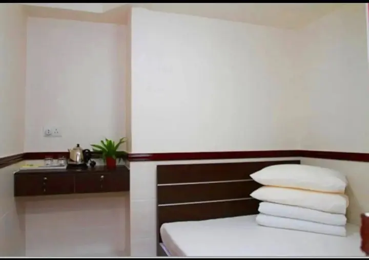 Гонконг: ZEN Rooms National Court