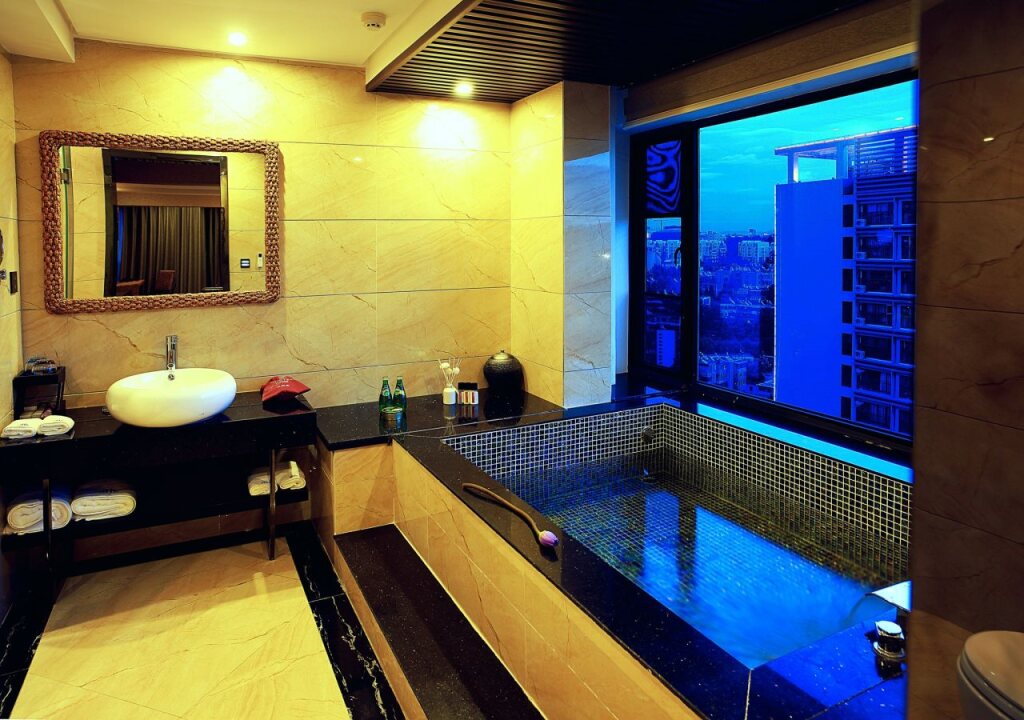 Куньмин: U Hotels