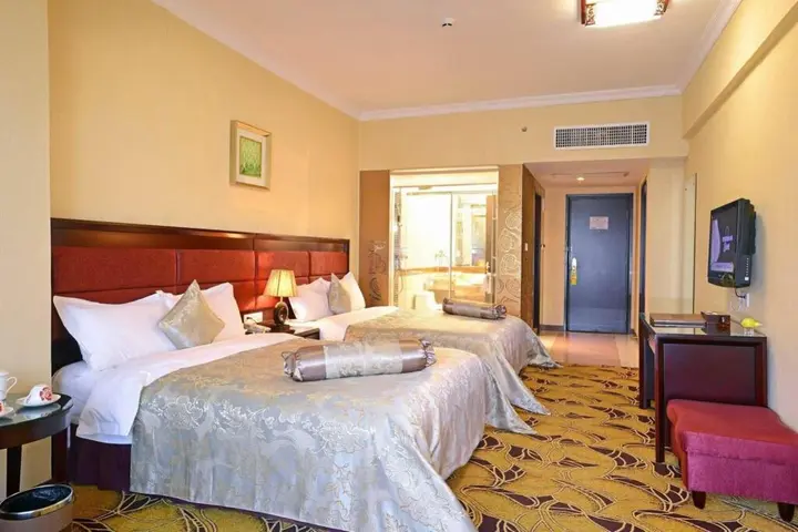 Гуанчжоу: Hejing Hotel
