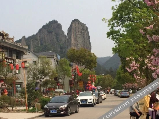 Лишуй: Jinyun Xiandu Xinyue Inn