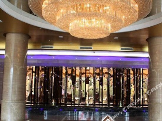 Вэйнань: Junyue Business Hotel
