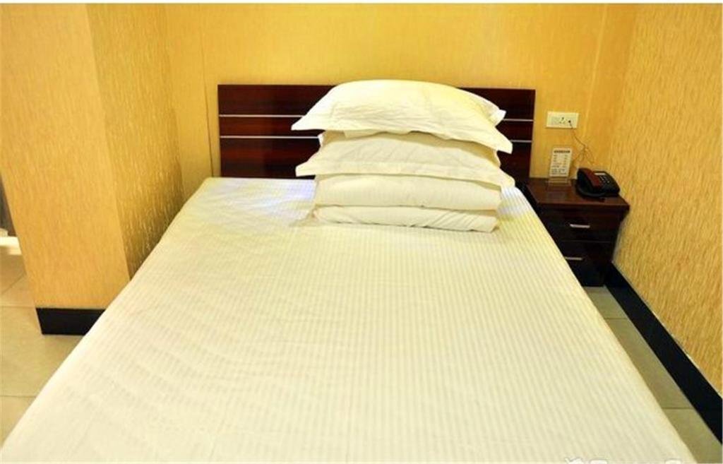 Тайюань: Taiyuan Yingjia Express Inn
