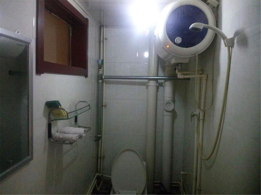 Баодин: Lidu Daliang Express Inn